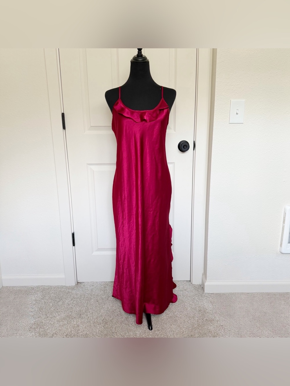 Vintage 90s INC Satin Ruffle Gown — Size M 💋